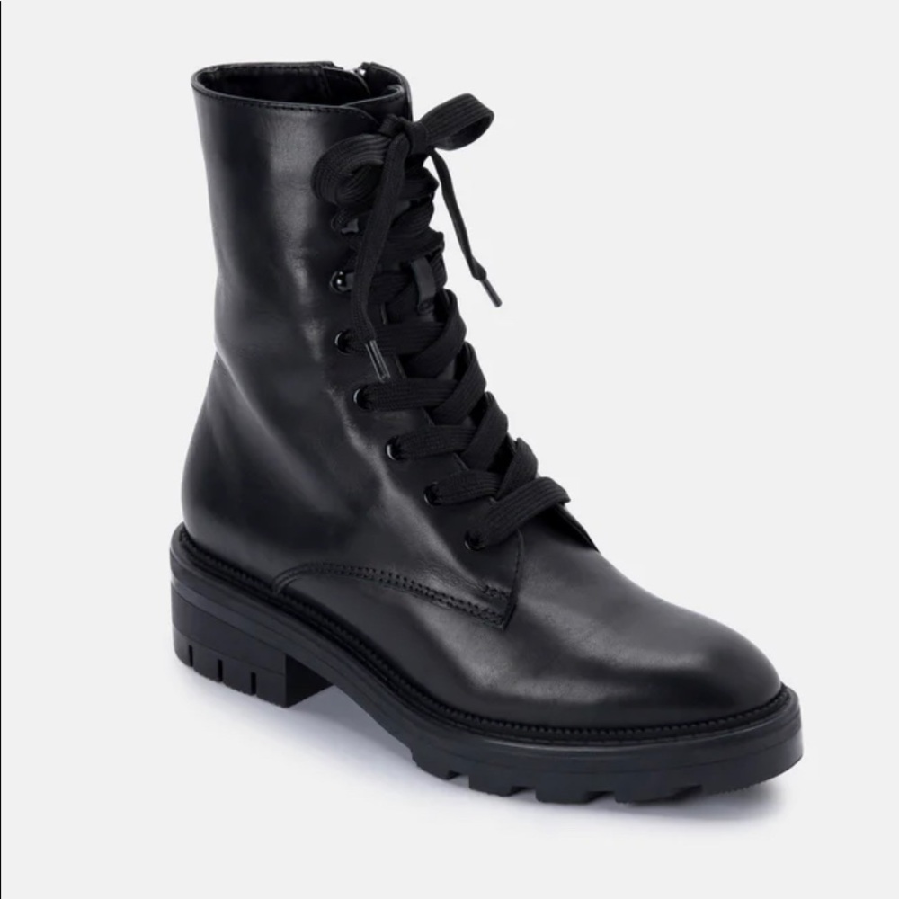 SOLD- Dolce vita black boots